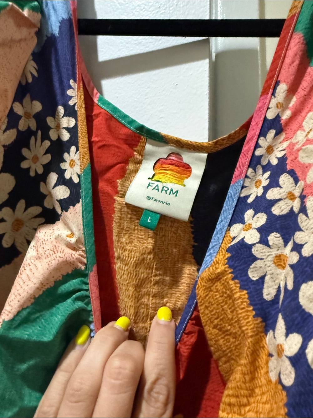 Women’s FARM Rio Super Fun Daisy Rainbow Striped Floral Mini Dress, size L - Picture 5 of 7